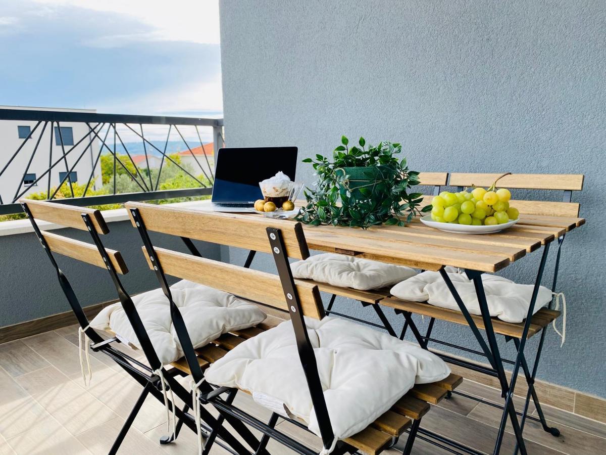 Apartment Tilda Trogir Exterior photo
